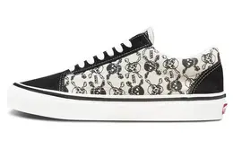 VANS: Чёрные кеды  Style 36