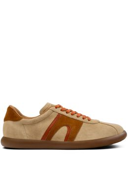 Camper: Бежевые кроссовки  Pelotas