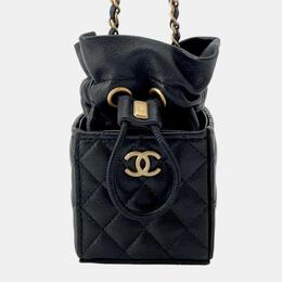 Chanel: Чёрная сумка 