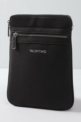 Valentino: Чёрная сумка 