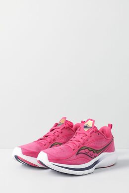 Saucony: Розовые кроссовки  Kinvara