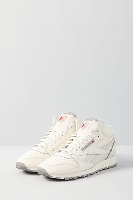 REEBOK: Яркие кроссовки  Classic Leather