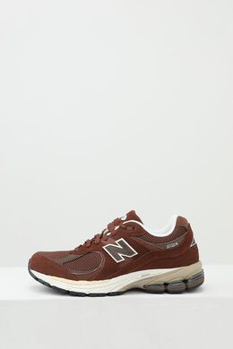 NEW BALANCE: Коричневые кроссовки  2002R