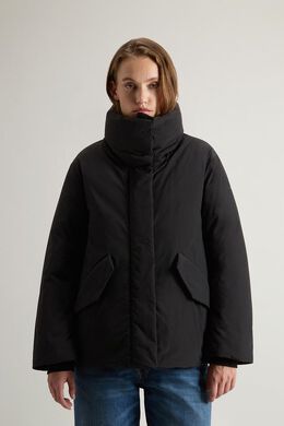 Woolrich: Яркий пуховик 