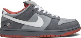 Nike: Серые кроссовки  Dunk Low Pro SB