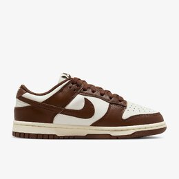 Nike: Коричневые кроссовки  Dunk Low