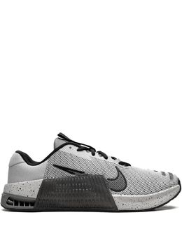 Nike: Светлые кроссовки 