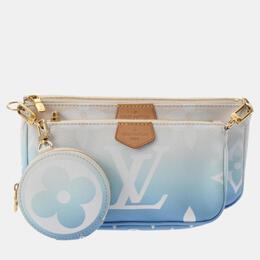 Louis Vuitton: Голубая сумка  Pochette Accessoires