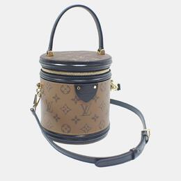 Louis Vuitton: Чёрная сумка 