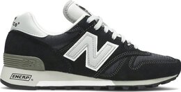 New Balance: Чёрные кроссовки  1300