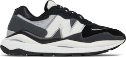 New Balance: Чёрные кроссовки  57/40