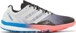 Adidas: Чёрные кроссовки  Terrex