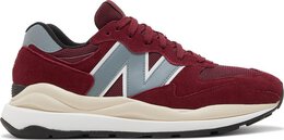 New Balance: Красные кроссовки  57/40