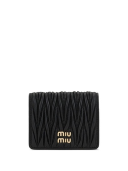 Miu Miu: Чёрный кошелёк 