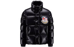 Moncler: Чёрный пуховик 