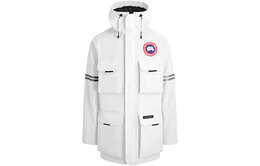 Canada Goose: Белая куртка 