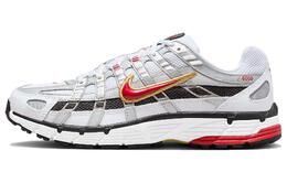Nike: Белые кроссовки 