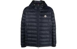 Moncler: Тёмный пуховик 