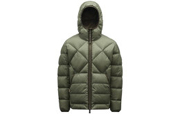 Moncler: Пуховик 