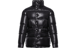 Moncler: Чёрный пуховик 