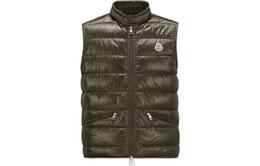 Moncler: Тёмный жилет 