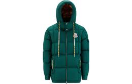 Moncler: Зелёный пуховик 