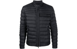 Moncler: Чёрный пуховик 