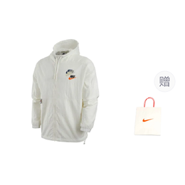 Nike: Белая куртка 