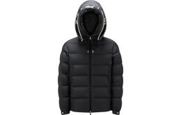 Moncler: Чёрный пуховик 
