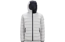 Moncler: Светлый пуховик 