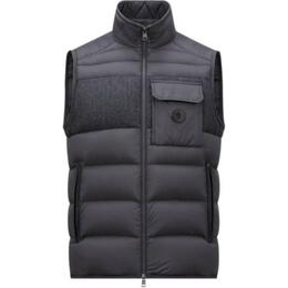 Moncler: Серый жилет 