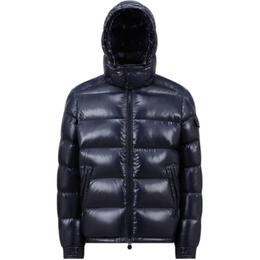 Moncler: Тёмный пуховик 