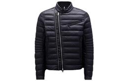 Moncler: Чёрный пуховик 