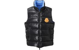 Moncler: Чёрный жилет 