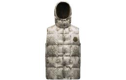 Moncler: Белый жилет 