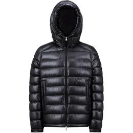 Moncler: Чёрный пуховик 