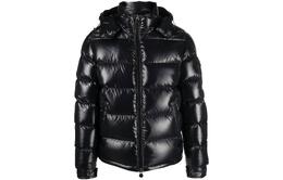 Moncler: Чёрный пуховик 