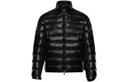 Moncler: Чёрный пуховик 