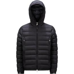 Moncler: Чёрный пуховик 