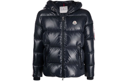 Moncler: Тёмный пуховик 