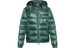 Moncler: Зелёный пуховик 