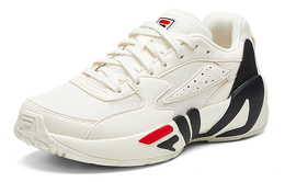 Fila: Белые кроссовки 