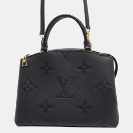 Louis Vuitton: Чёрная сумка 