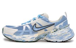 Nike: Белые кроссовки 