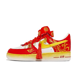 Nike: Красные кроссовки  Air Force 1