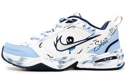 Nike: Белые кроссовки  Air Monarch