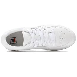 Fila: Белые кроссовки 