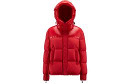 Moncler: Красный пуховик 