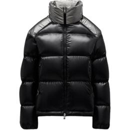 Moncler: Чёрный пуховик 