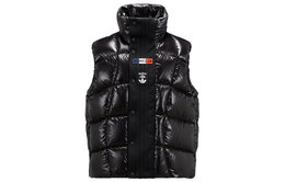 Moncler: Чёрный жилет 